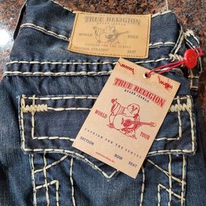 True Religion – Straight Flap Warthworm Jeans